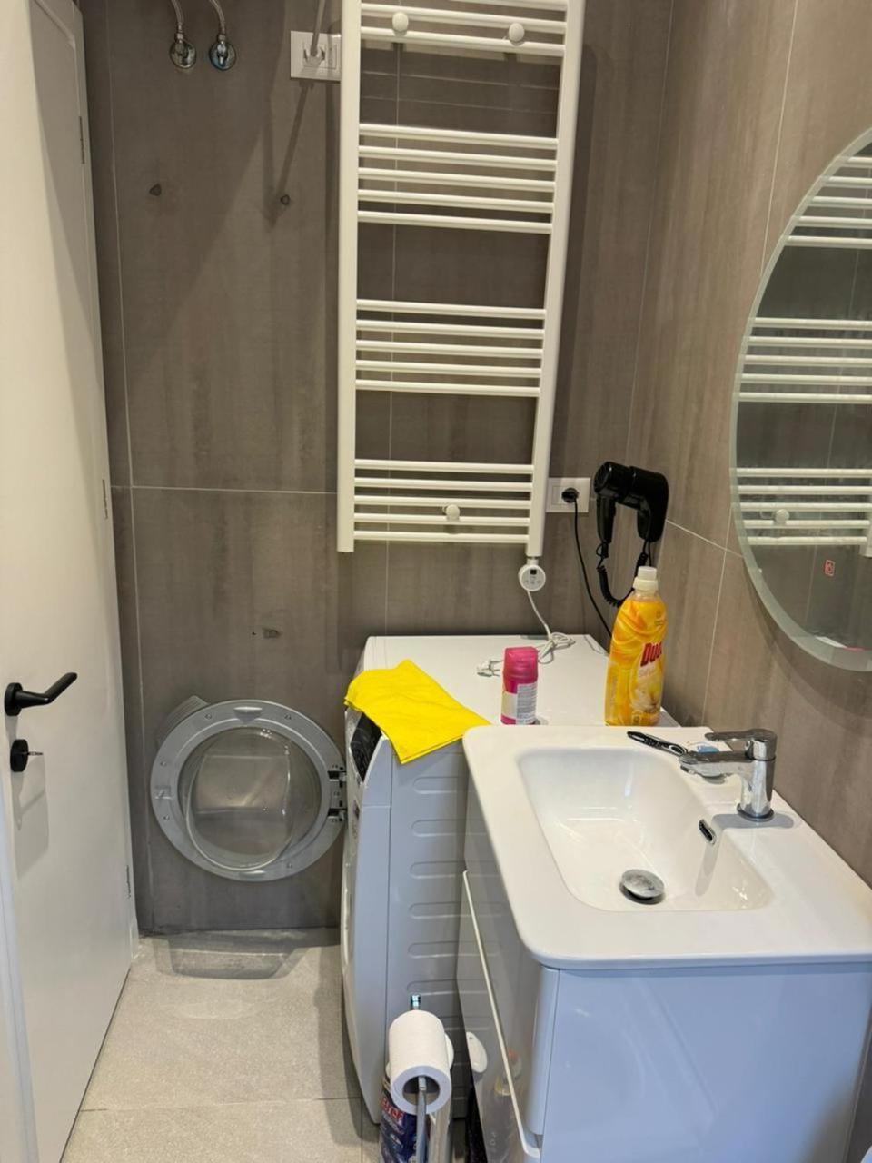 Vila 21 At Blloku Area 티라나 외부 사진