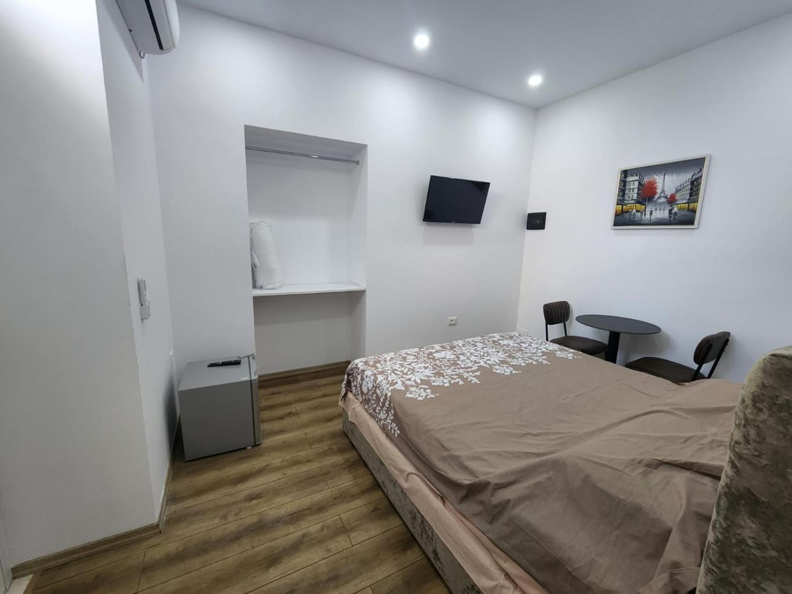 Vila 21 At Blloku Area 티라나 외부 사진