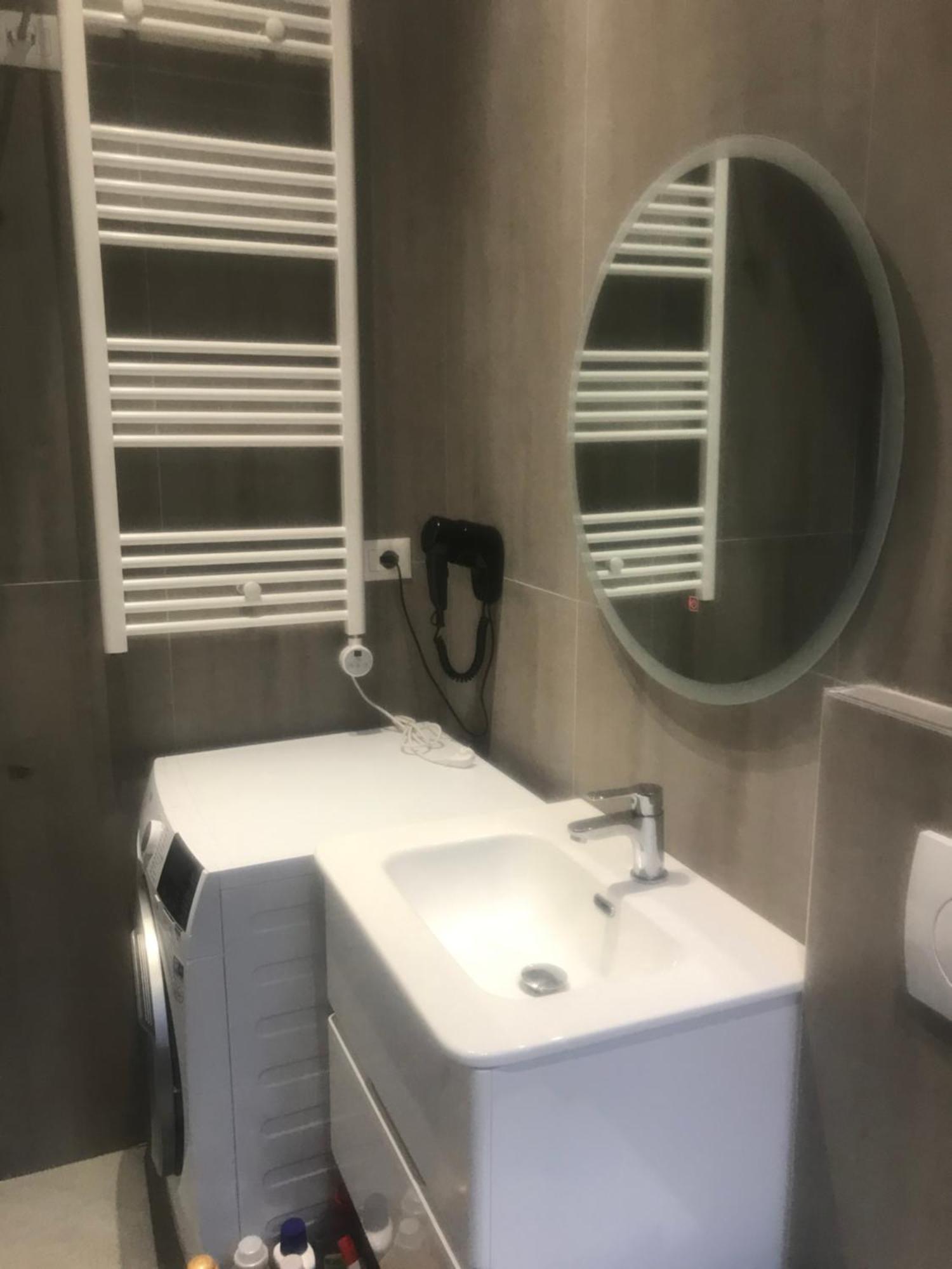 Vila 21 At Blloku Area 티라나 외부 사진