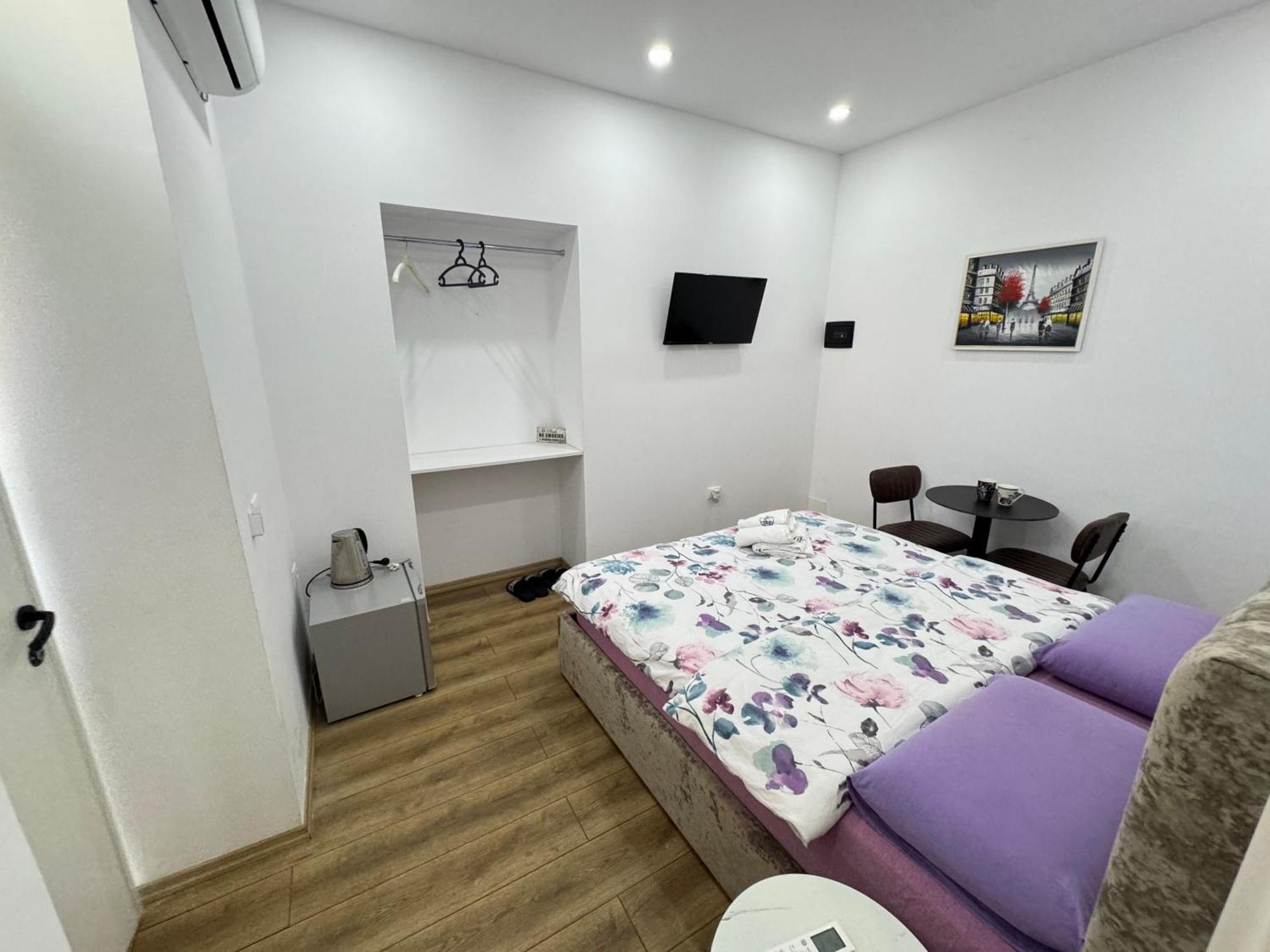 Vila 21 At Blloku Area 티라나 외부 사진
