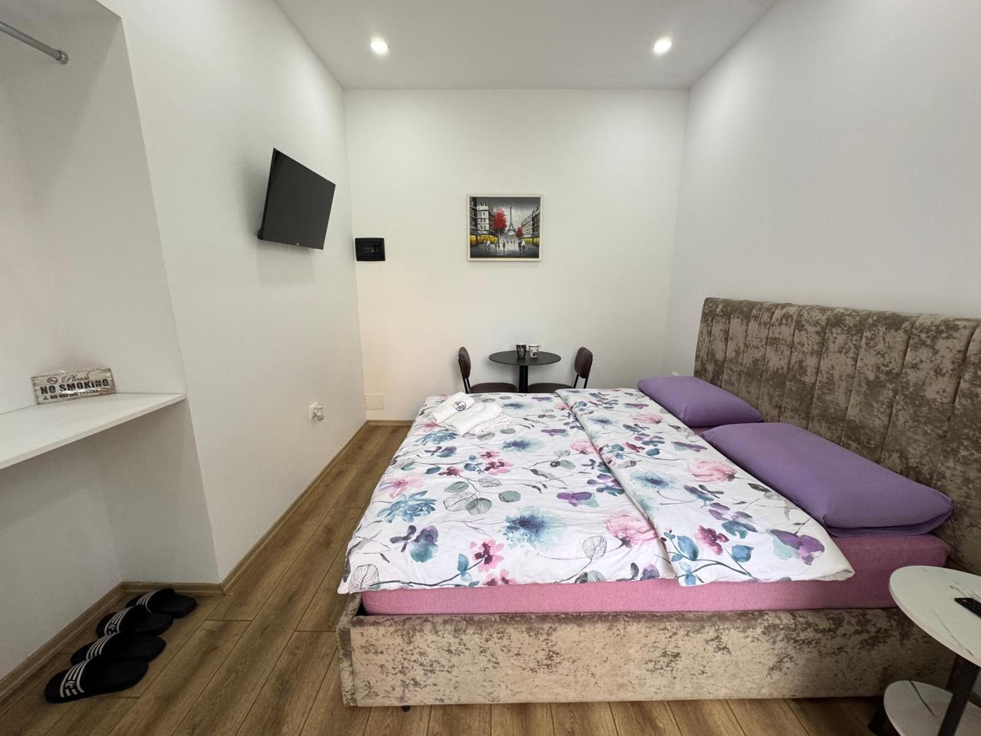 Vila 21 At Blloku Area 티라나 외부 사진
